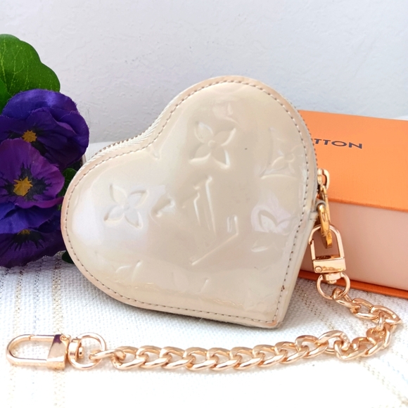 LOUIS VUITTON Monogram Vernis Portomone Cool Coin Purse Heart Case M91479 - Picture 16 of 17